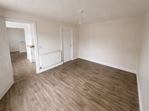 Bedroom- click for photo gallery